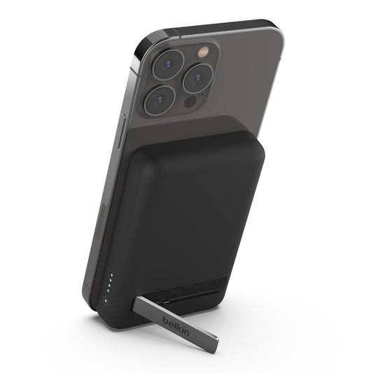 Belkin BoostCharge 5K Magnetic Wireless Power Bank + Kickstand – 7.5 W Qi & MagSafe-Compatible Charger